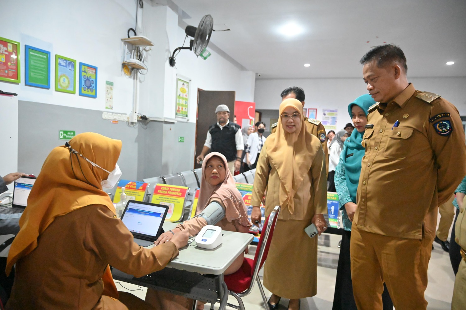 Launching Program Pemeriksaan Kesehatan Gratis di Puskesmas Tamalate, Prof Fadjry: Diharapkan dapat Mengurangi Beban Rumah Sakit 