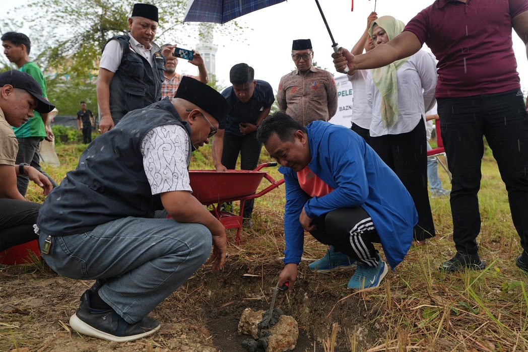 Pembangunan Kantor Baznas Sulbar Dimulai, Pj Bahtiar Ajak Membesarkan Baznas Agar Bisa Lebih Berkontribusi untuk Daerah