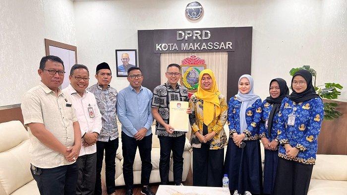 Ketua DPRD Makassar Terima SK Penetapan Wali Kota dan Wawali Terpilih dari KPU