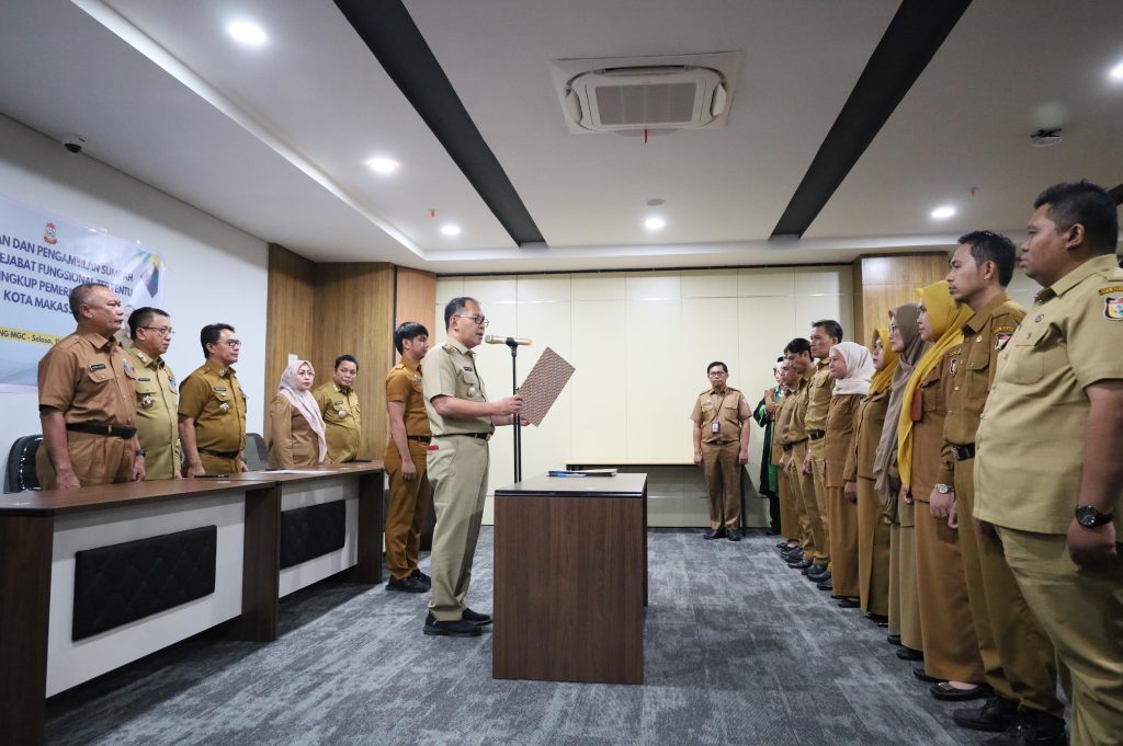 Lantik 91 Pejabat Fungsional Tertentu Pemkot Makassar, Danny Pomanto Sebut Motor Penggerak Demokrasi yang Unggul