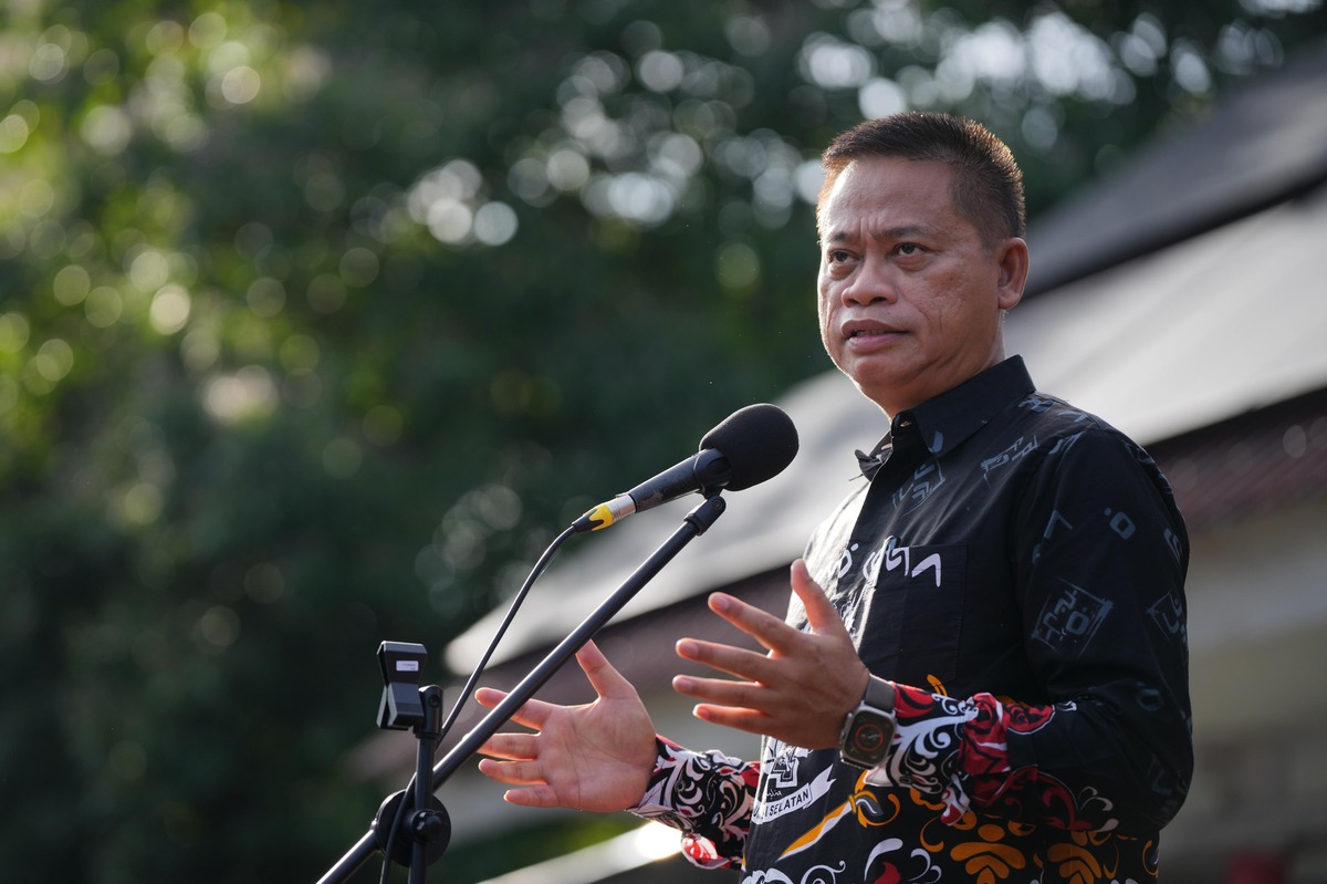 Pj Gubernur Sulsel Jamin Pembayaran Gaji ASN Tanggal 1, TPP Tetap Tanggal 5