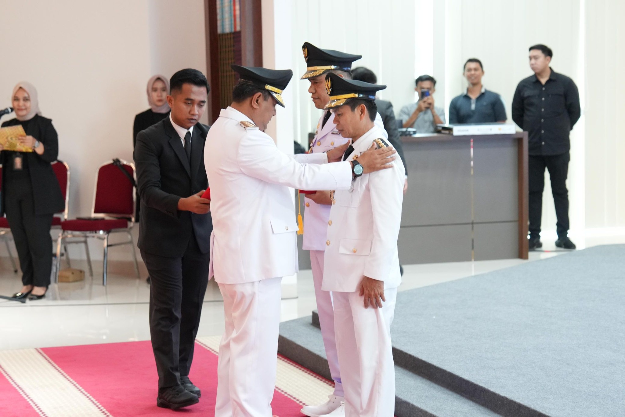 Lantik Pj Bupati Polman dan Mamasa, Pj Gubernur Sulbar Harap Fokus Bangun Kemandirian Pangan