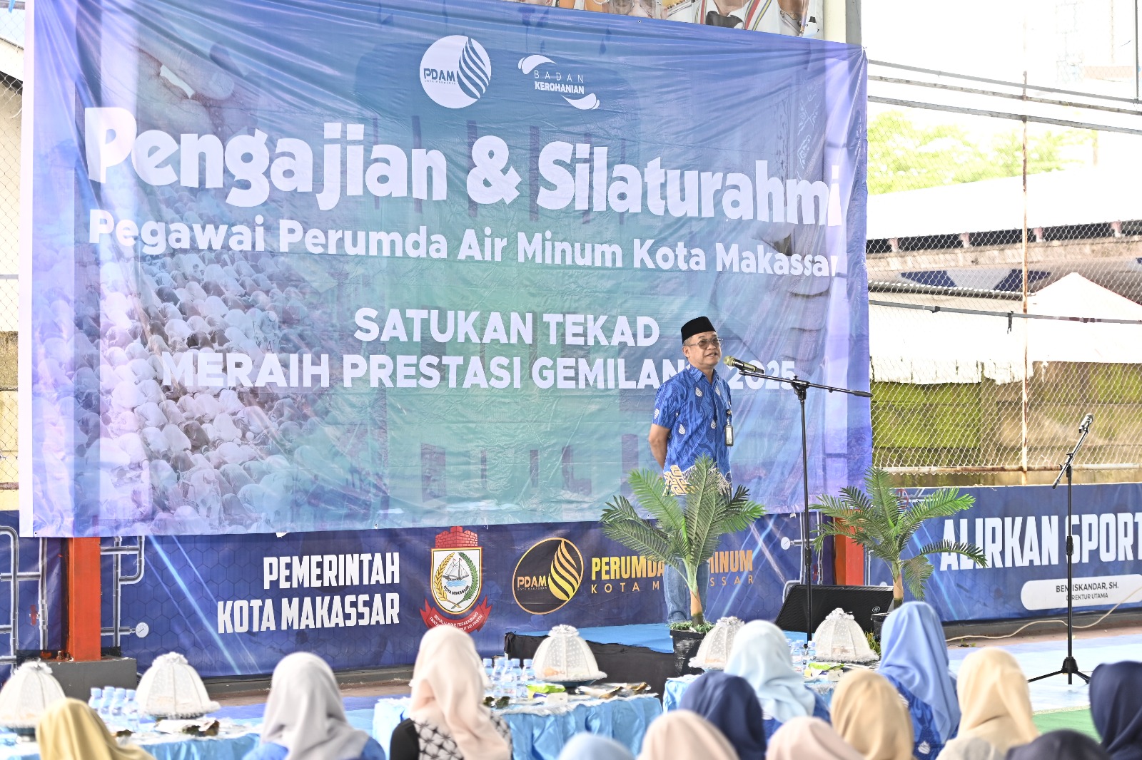 Awali Tahun 2025, Keluarga Besar PDAM Makassar Adakan Pengajian dan Silaturrahmi untuk Satukan Tekad Meraih Prestasi Gemilang