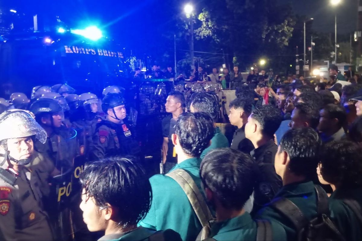 Jika Penerapan PPN 12 Persen Tidak Sesuai, BEM SI Ancam akan Demo Lagi dengan Massa Lebih Besar dan Titik Lebih Banyak