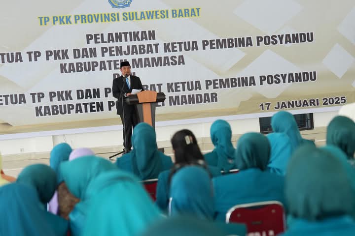 Pelantikan Pj Ketua TP PKK Polman dan Mamasa, Bahtiar Harap Maksimalkan Fungsi Posyandu Kawan Asta Cita Presiden