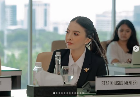 Miliki Jaringan Global yang Luas, Alasan Raline Shah Dipilih Jadi Staf Khusus Menkomdigi Meutya Hafid
