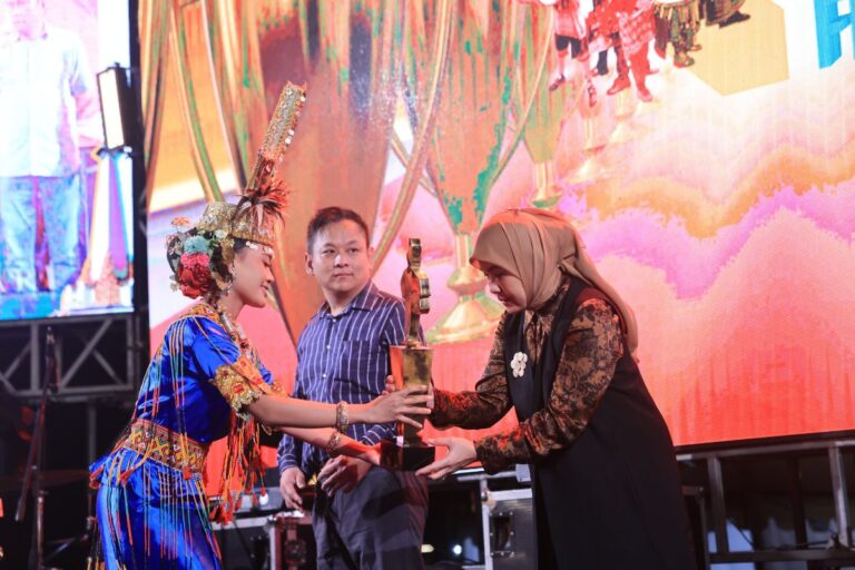 Festival Marching Band Internasional Dimulai, Aliyah Mustika Ilham Tekankan Membentuk Karakter Generasi Muda yang Tangguh, Sportif dan Kreatif