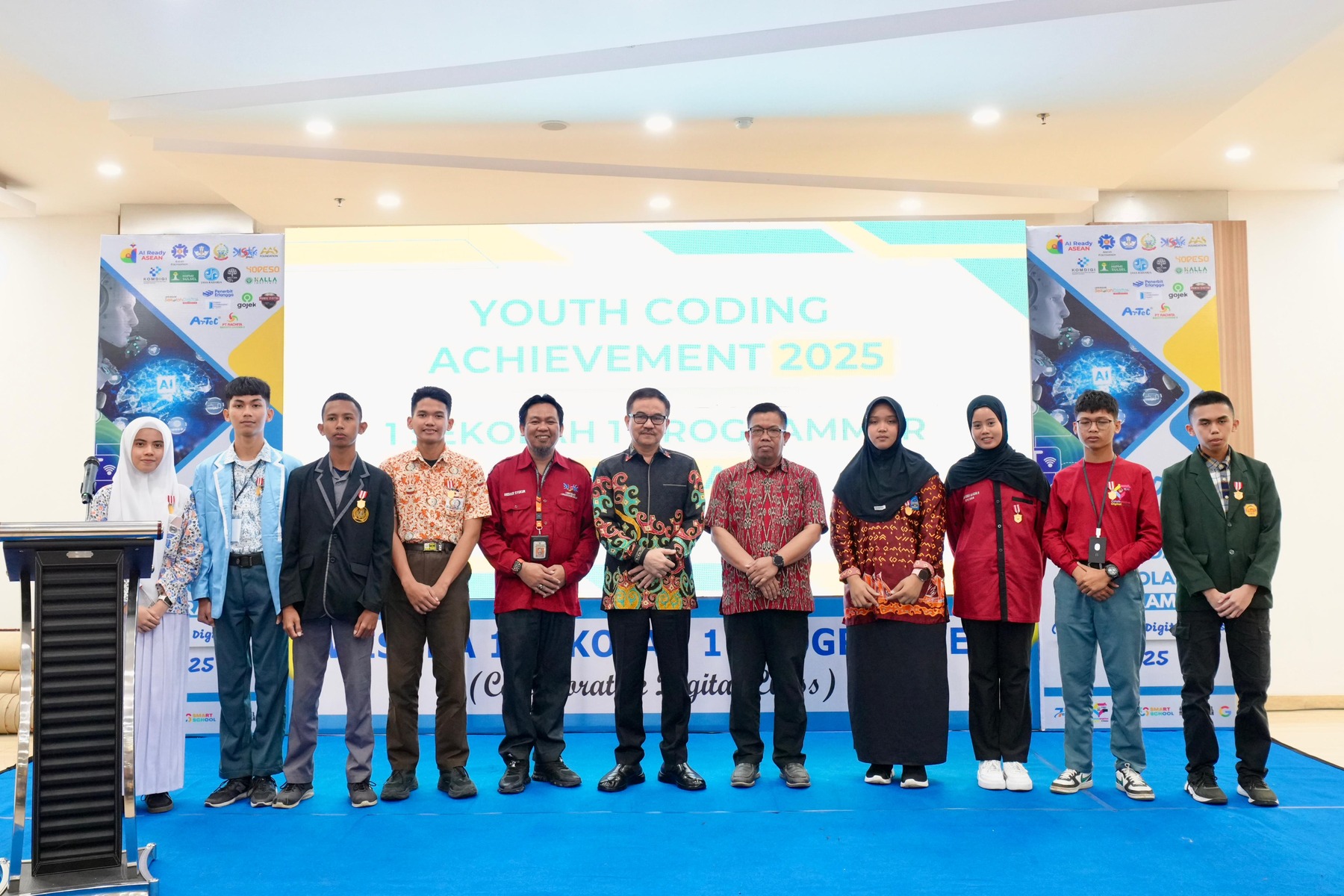 Sekda Sulsel Buka Youth Coding Achievement 2025: 1 Sekolah 1 Programer Andalan