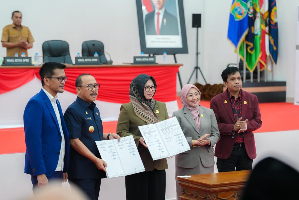 DPRD Sulbar Sahkan Pertanggungjawaban APBD 2024, Siapkan KUA-PPAS 2026