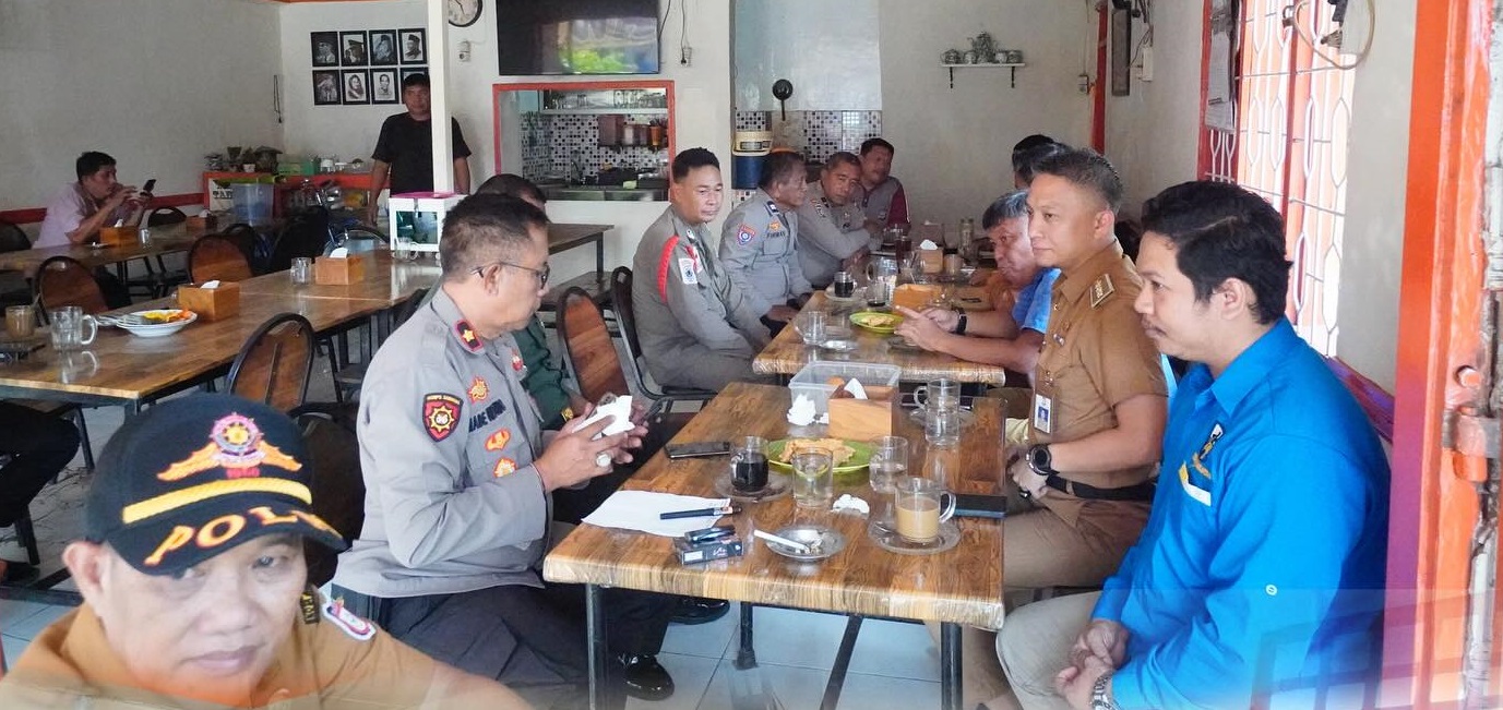 Camat Ujung Tanah Rakor Bersama TNI-Polri dan Satpol PP, Terkait Pembongkaran Bangunan Liar