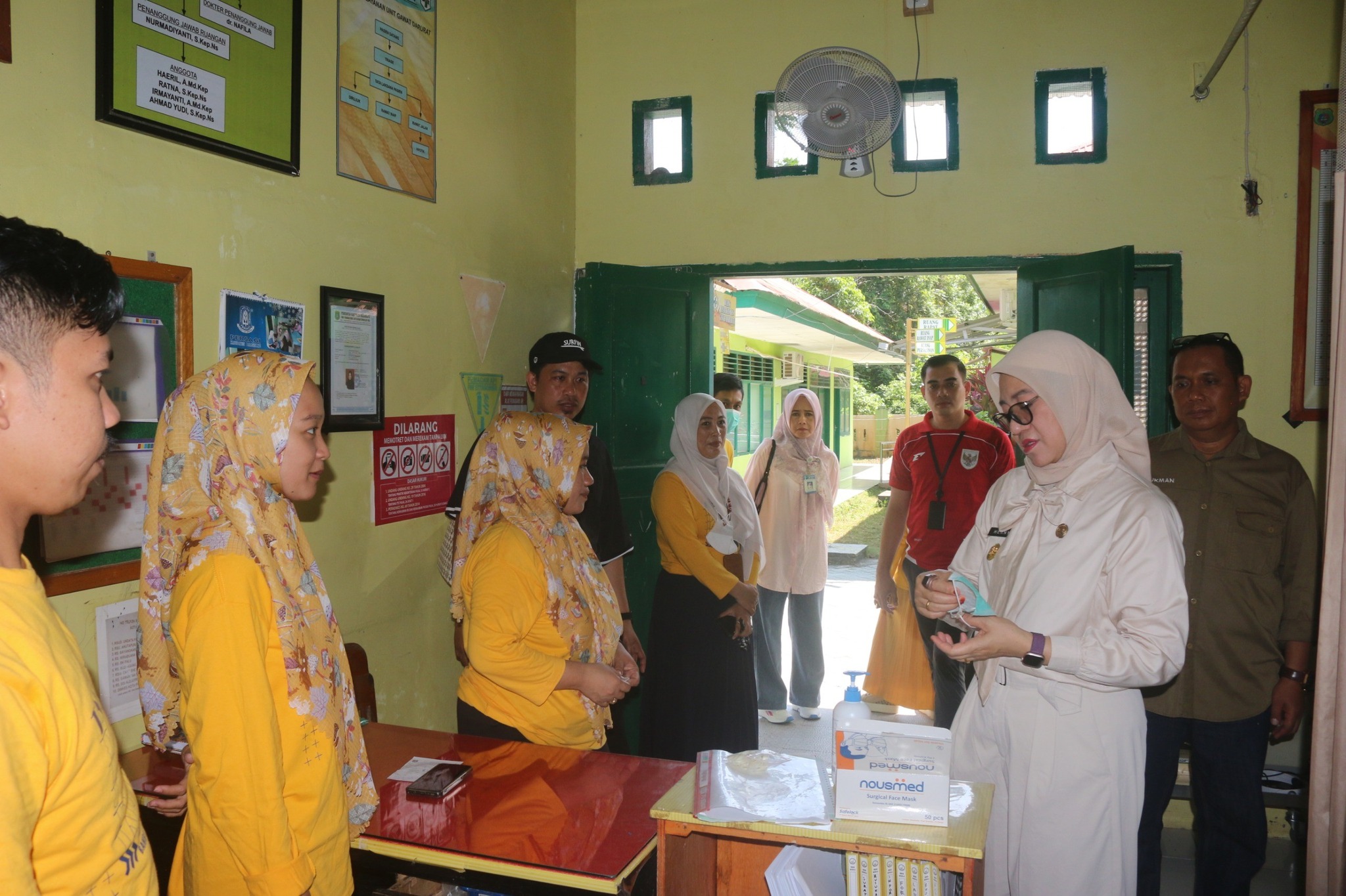 Lakukan Monev Kantor Pelayanan Publik, Wabup Pasangkayu Tekankan Sikap Ramah, Cepat Tanggap dan Profesional