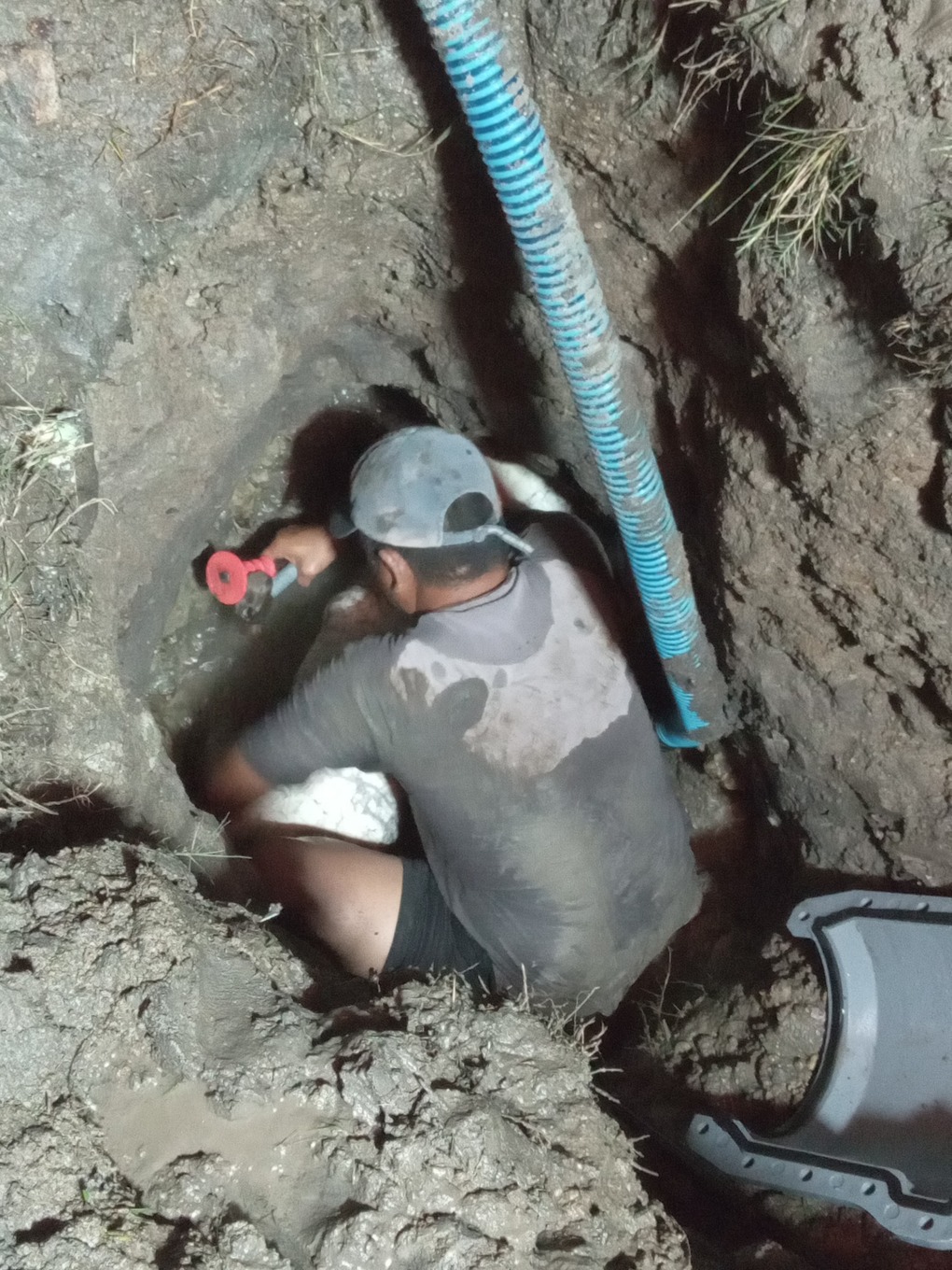 PAM Tirta Karajae Kerja Optimal Tangani Kebocoran Pipa, Distribusi Air Bersih Terganggu di 10 Titik