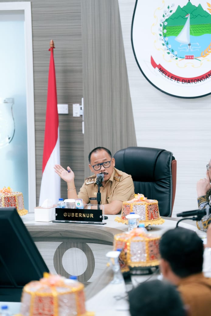 Gubernur Suhardi Duka Canangkan Wajib Baca Buku di Sekolah, Minimal 20 Judul Syarat Kelulusan