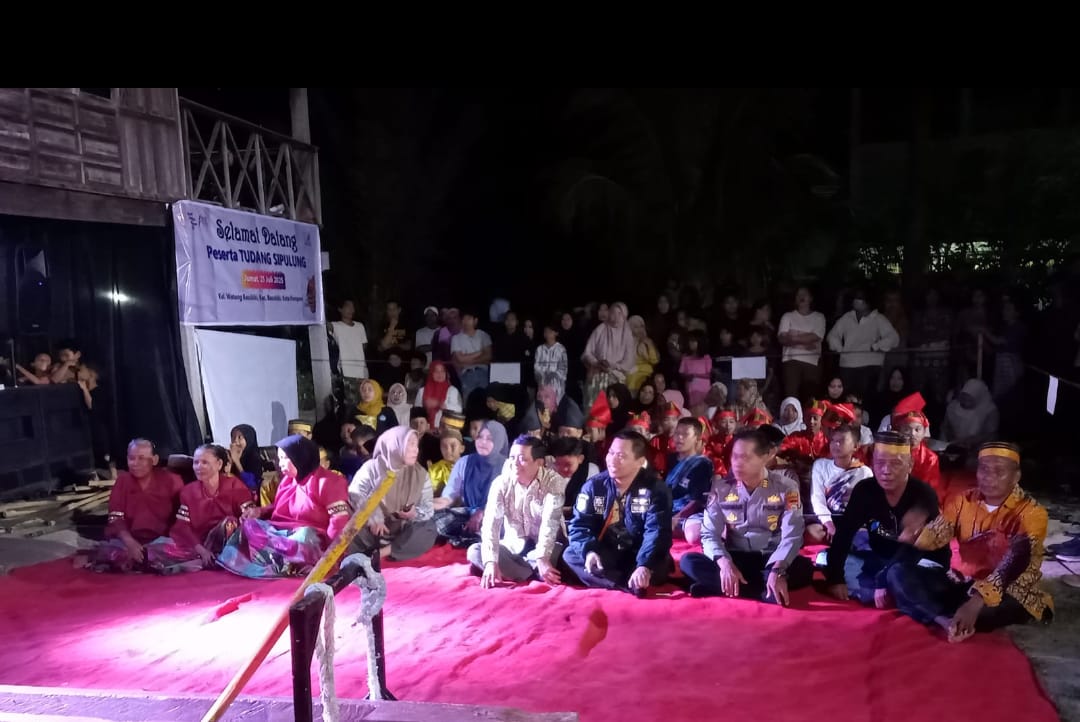 Membeludak Penonton Festival Budaya Bacukiki