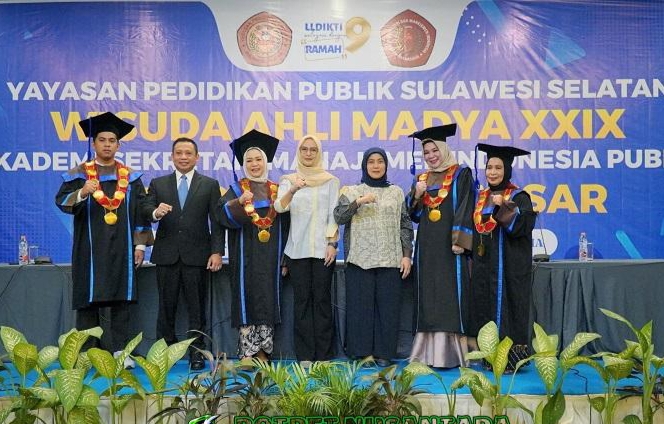 Hadiri Wisuda Ahli Madya ASMI, Aliyah Mustika Ilham Tekankan Peran Karakter dan Adaptasi 