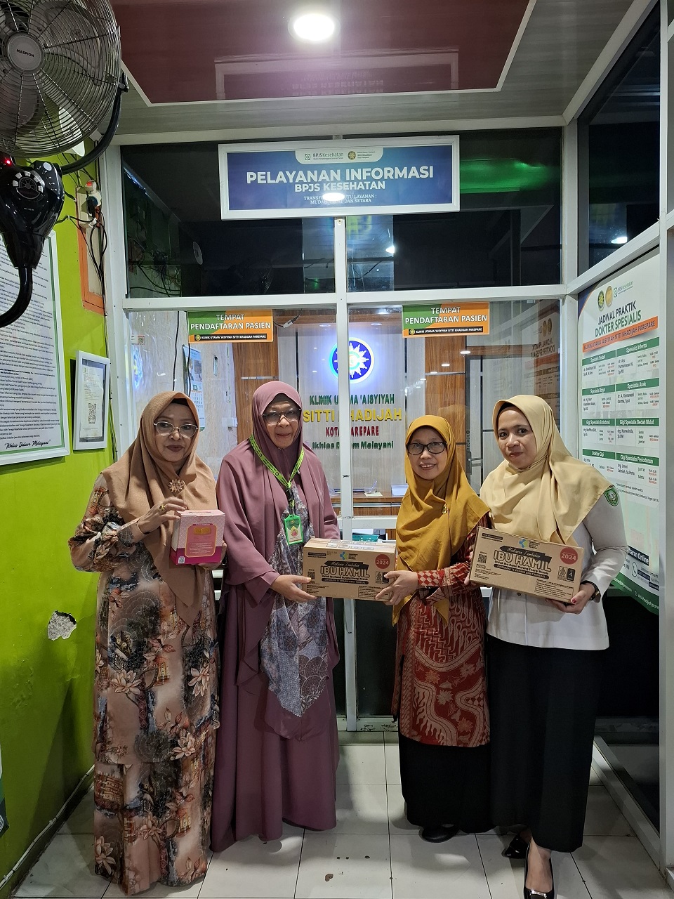 Rangkaian Milad 108, Aisyiyah Parepare Sharing Time Bersama Ibu Hamil dan Balita, Salurkan Bantuan PMT dari Amal  