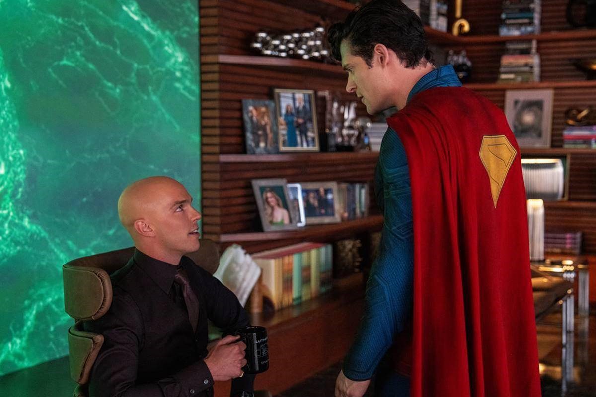 Ternyata Pemeran Lex Luthor Dapat Bayaran Lebih Tinggi Dibanding Pemeran Superman