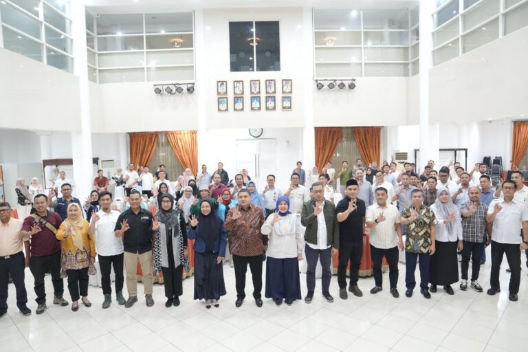 Munafri-Aliyah Bertemu Penggiat Lingkungan, Bahas Ekosistem Pengelolaan Sampah Terpadu