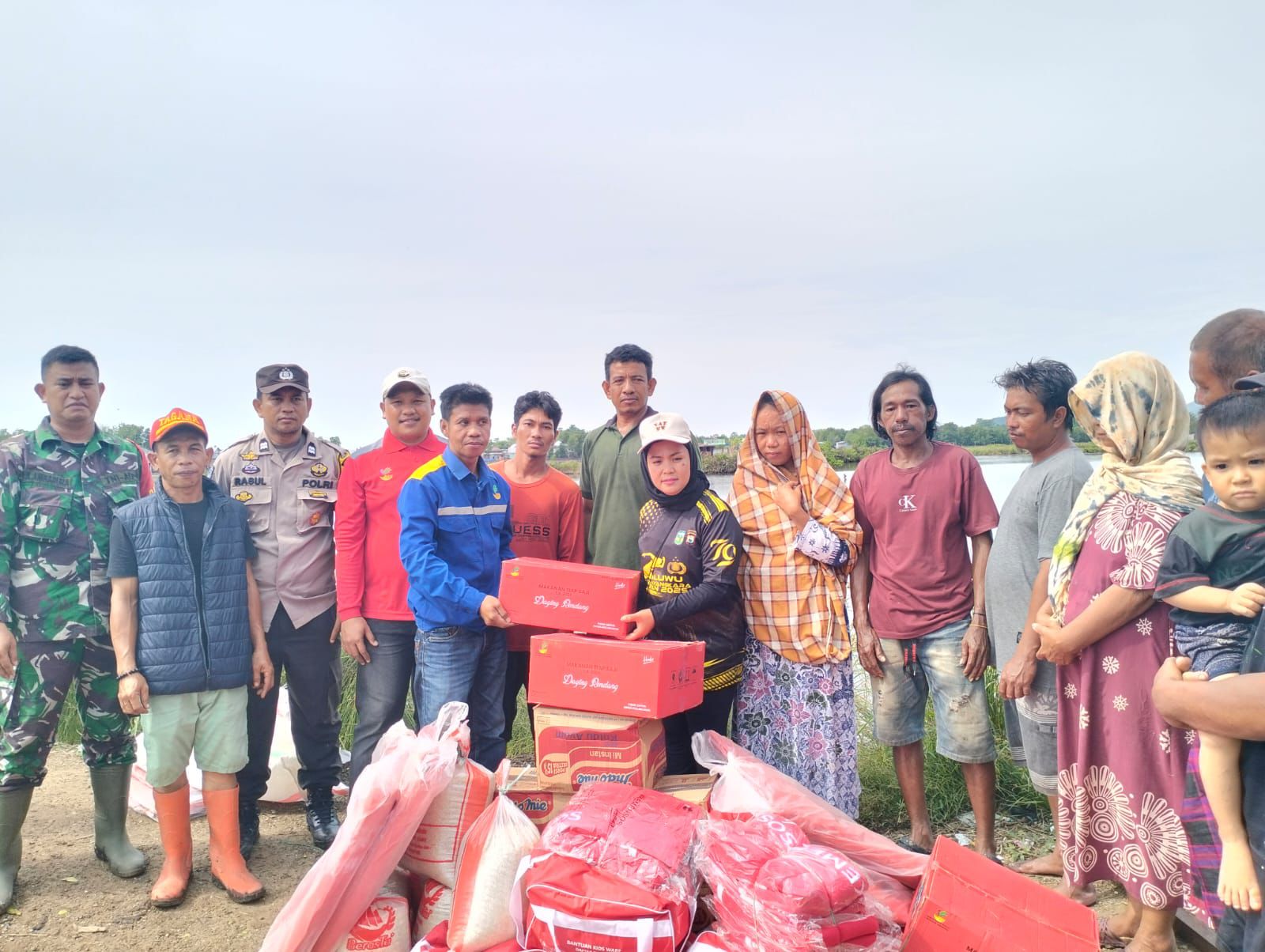 Bencana Puting Beliung di Pinrang dan Luwu, Pemprov Sulsel Bergerak Cepat Salurkan Bantuan  