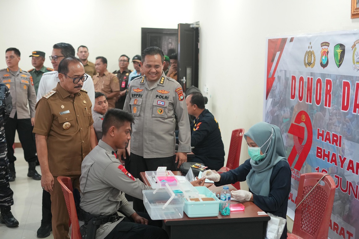 Gubernur SDK Apresiasi Bakti Kesehatan Polda Sulbar: 3.462 Masyarakat Terlayani Jelang HUT Bhayangkara ke-79  
