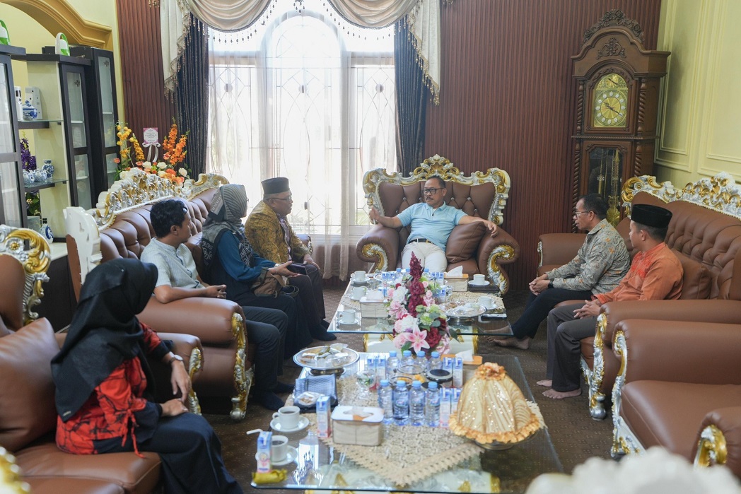 Gubernur Sulbar Terima Audiensi Pengurus Wilayah Masyarakat Ekonomi Syariah