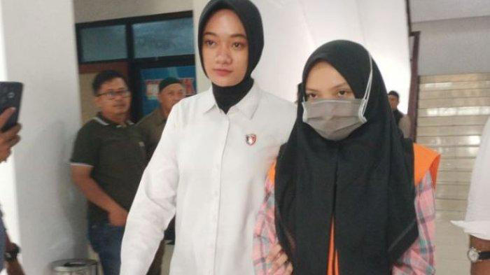 Karyawati Bank Bobol Rekening Nasabah hingga Rp7,1 Miliar, Bupati Turut Jadi Korban