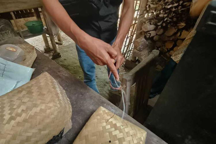 Pemuda 14 Tahun Tewas Tersegat Listrik saat Perbaiki Soundsystem