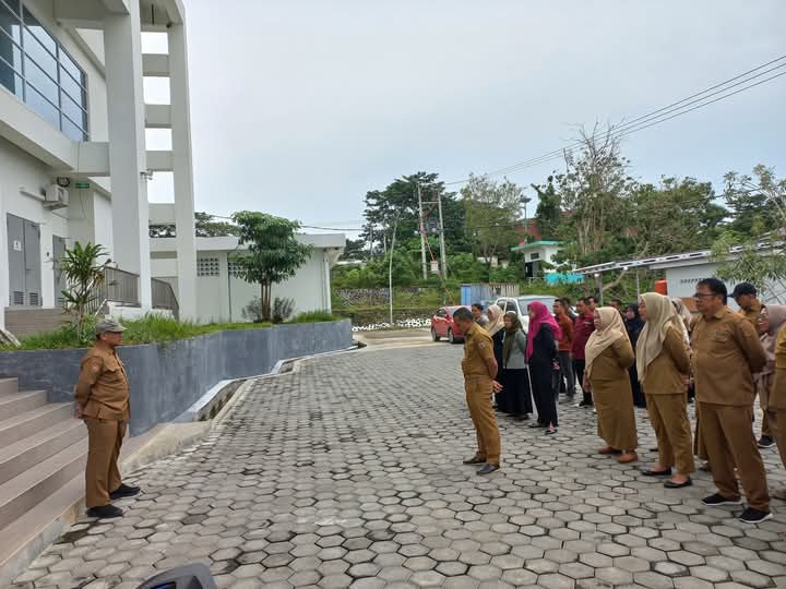Apel Pagi Sekretariat DPRD Sulbar, Jaga Kekompakan dan Profesionalisme