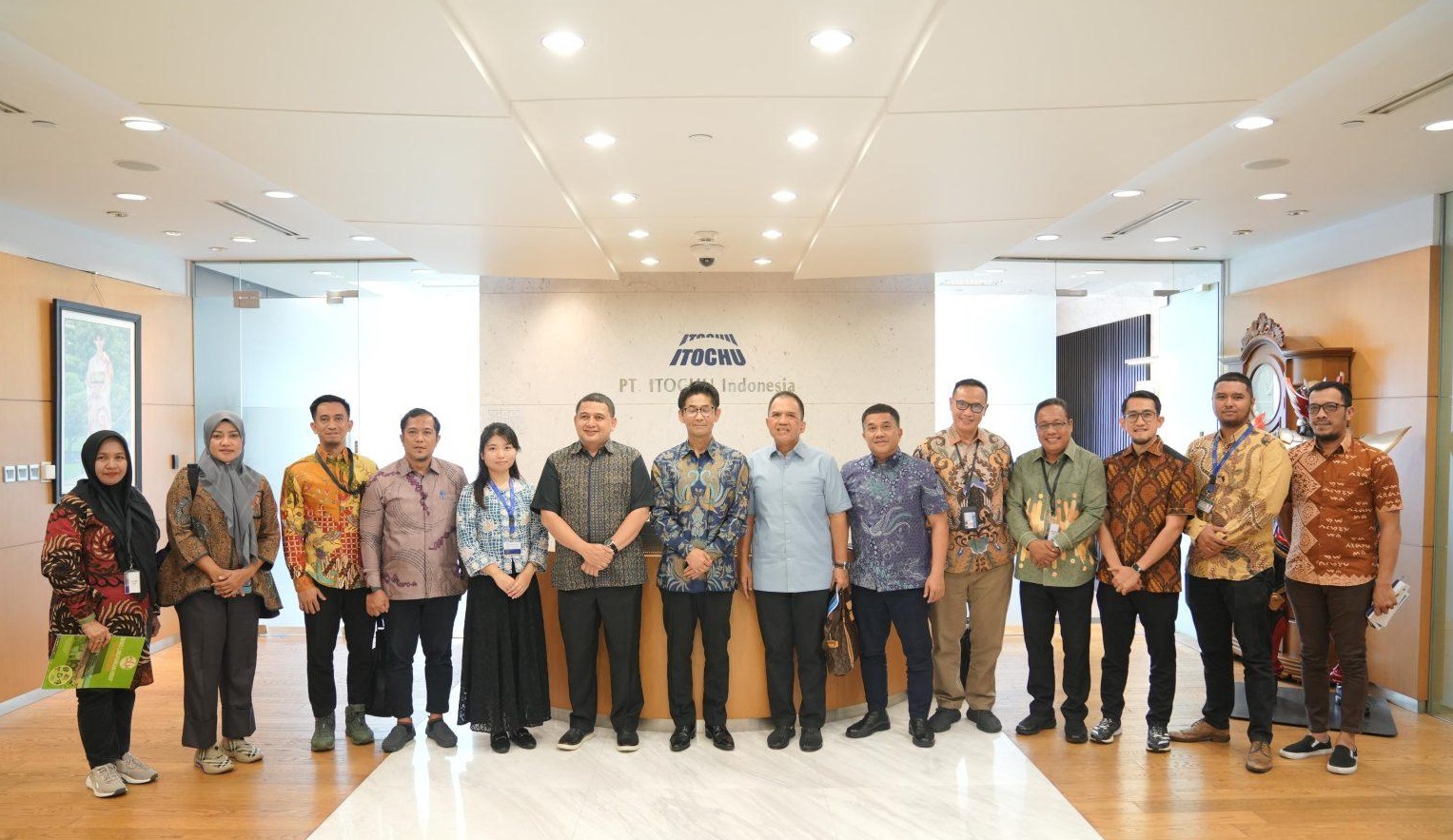 Gandeng Perusahaan Raksasa Jepang Itochu, Pemkot Makassar Ingin Hadirkan Inovasi Sampah dan Lampu Jalan Cerdas