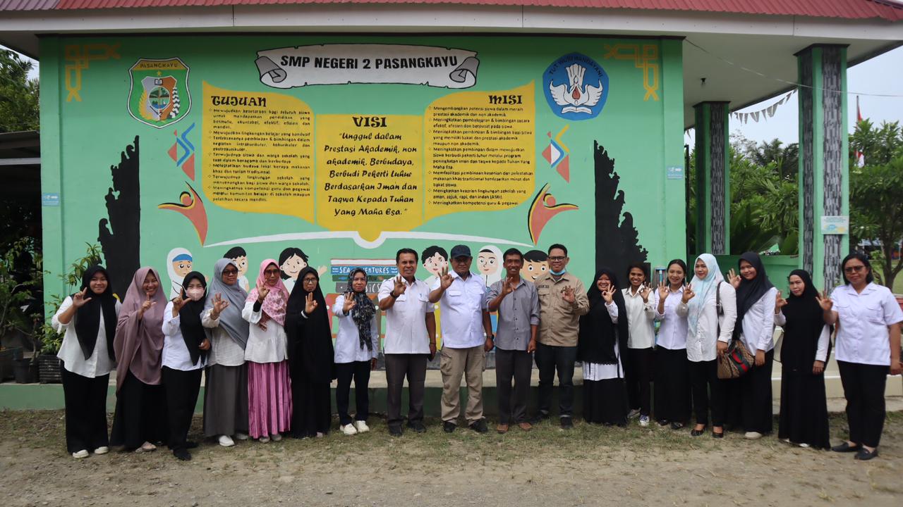 Menuju Sekolah Berwawasan Lingkungan: DLH Sulbar Kaji 3 Calon Adiwiyata di Pasangkayu