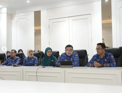 Sesi Wawancara Penilaian Tingkat Nasional, Wali Kota Bersama Wawali dan Ketua TP PKK Makassar Dampingi Tim Kampung KB Manggala