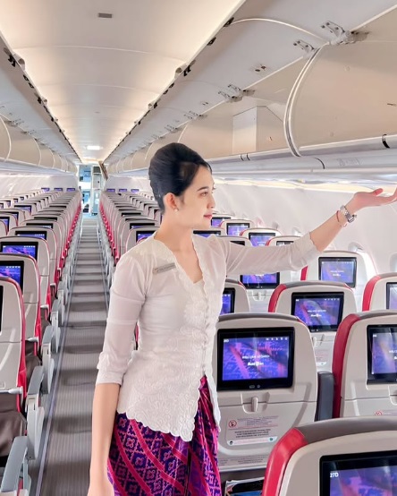 Dukungan Penuh Pemprov Sulbar, Secara Resmi Pesawat Batik Air Kembali Layani Rute Mamuju-Makassar