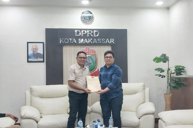 Ketua DPRD Makassar Terima Nama Calon PAW Apiaty Amin Syam dari KPU 