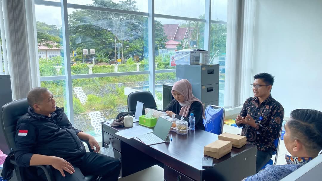 Sekretariat DPRD Sulbar Terima Kunjungan RRI Mamuju