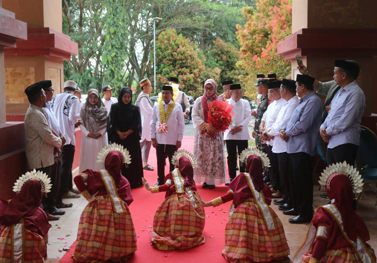 Memulai Periode Kedua, Yaumil-Herny Berpesan untuk Bekerja Ikhlas Memberikan Kontribusi kepada Masyarakat