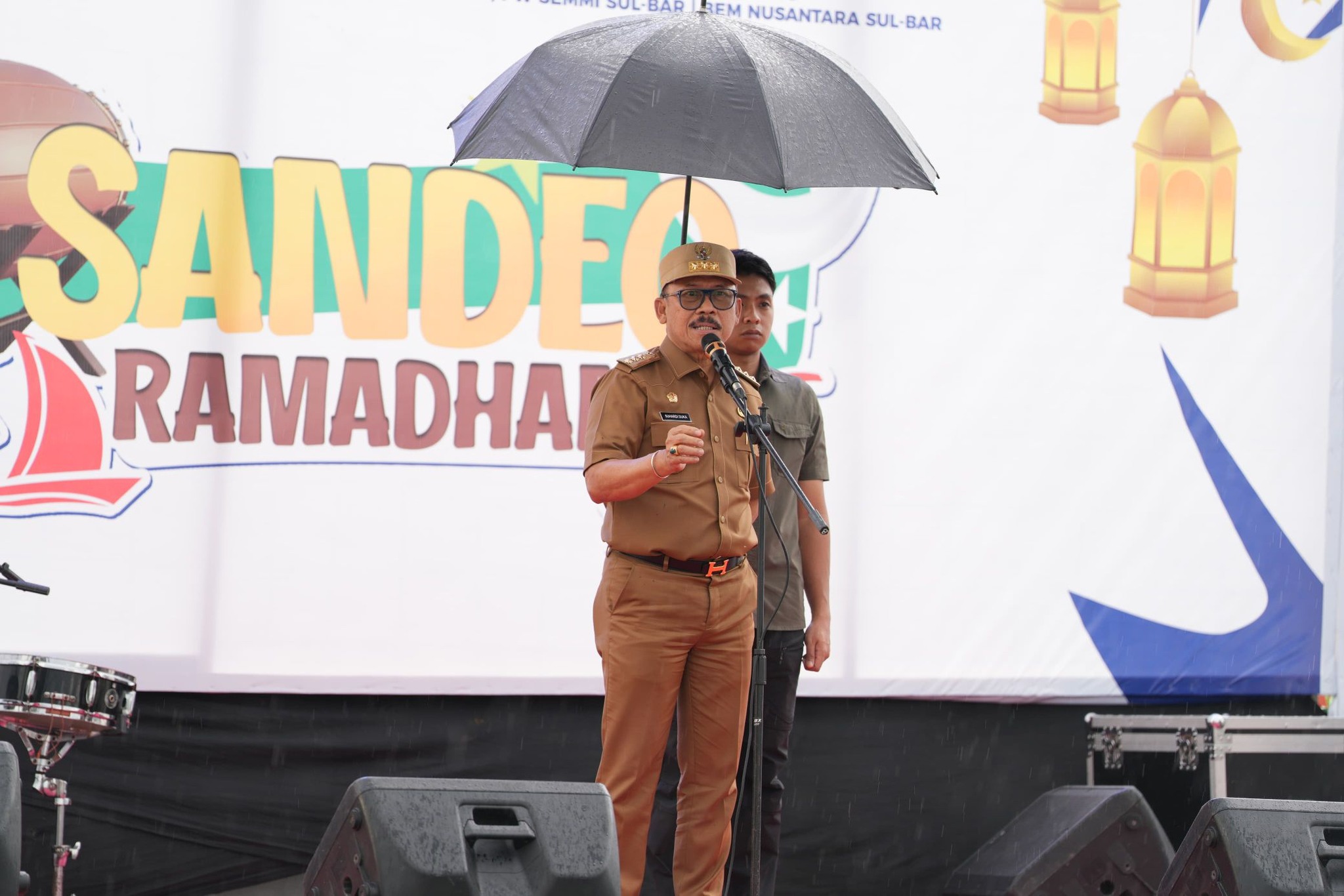 Sandeq Ramadhan Fest 2025 Dimulai, Gubernur Sulbar Nyatakan Komitmen Terus Dukung Pembinaan UMKM
