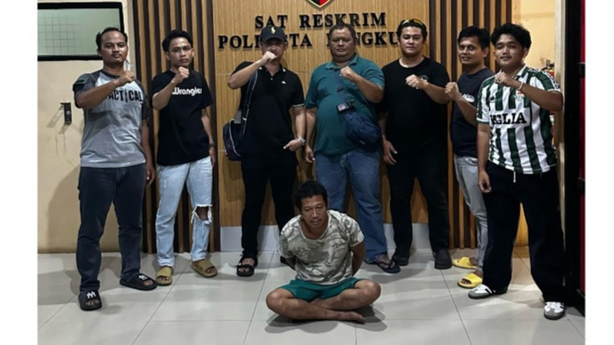 Bejat! Ayah Kandung Paksa Anak Gadisnya Berhubungan Badan saat Sedang Sakit