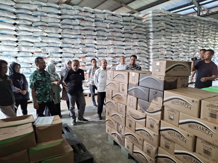 Jelang Lebaran, Ketersediaan Pangan di Bulog Mamuju Mencukupi