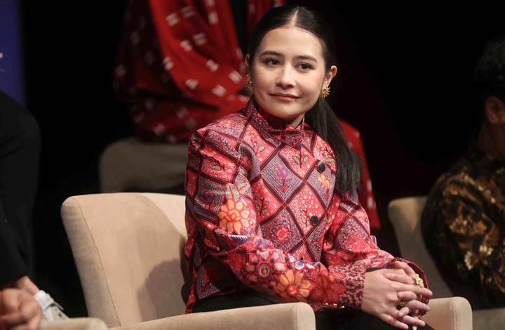 Masuk Daftar Artis yang Diboikot Warganet, Prilly Latuconsina Bantah Dukung Kebijakan Tidak Pro Rakyat