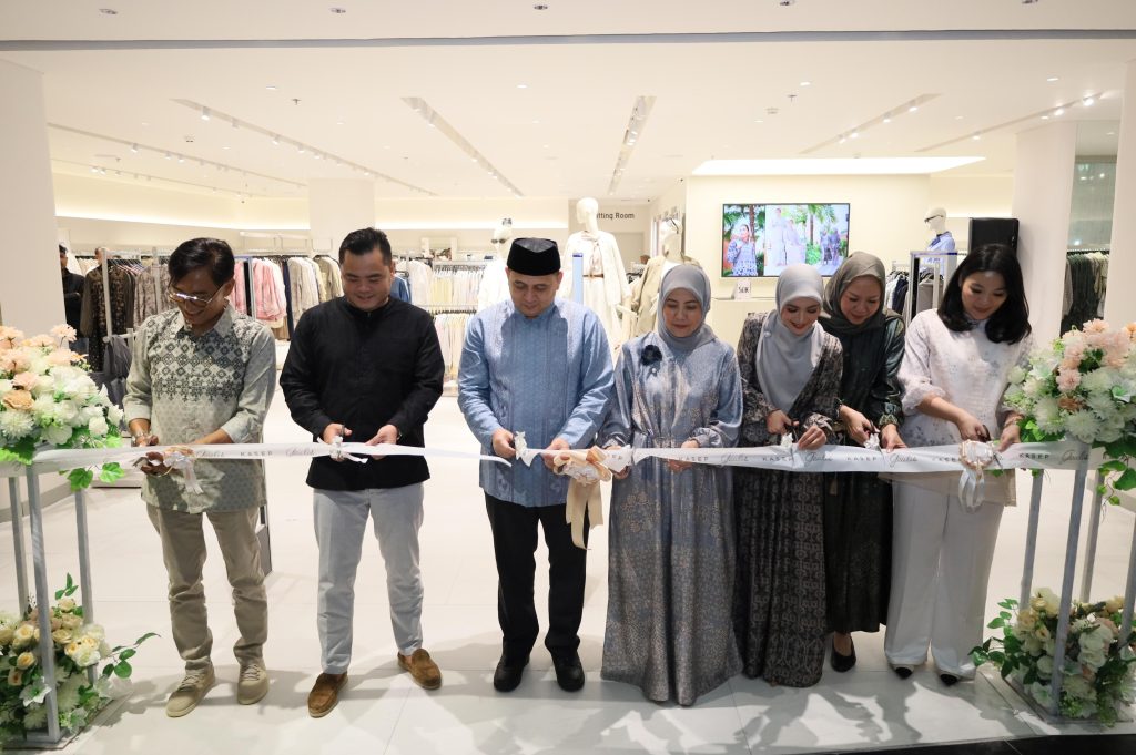 Resmikan Gerai Geulis Kasep, Wali Kota Makassar Dorong Investasi dan Pengembangan Merek Lokal