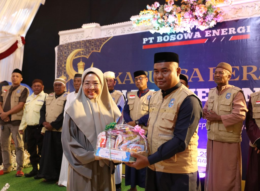 Ketua TP PKK Makassar Buka Puasa Bersama PT Bosowa Energi di Jeneponto