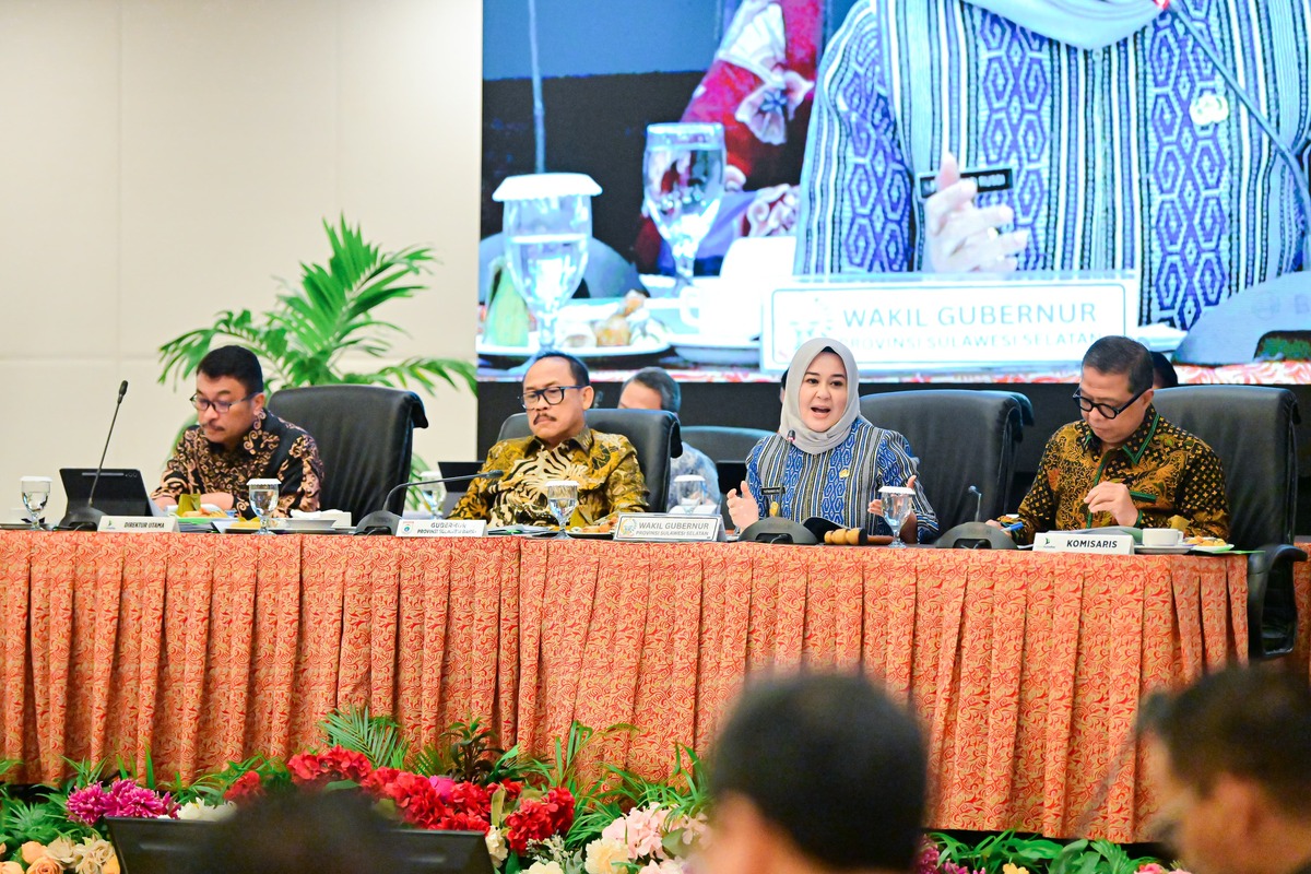 RUPS Bank Sulselbar, Wagub Fatmawati Dorong Transformasi dan Berani Melakukan Terobosan
