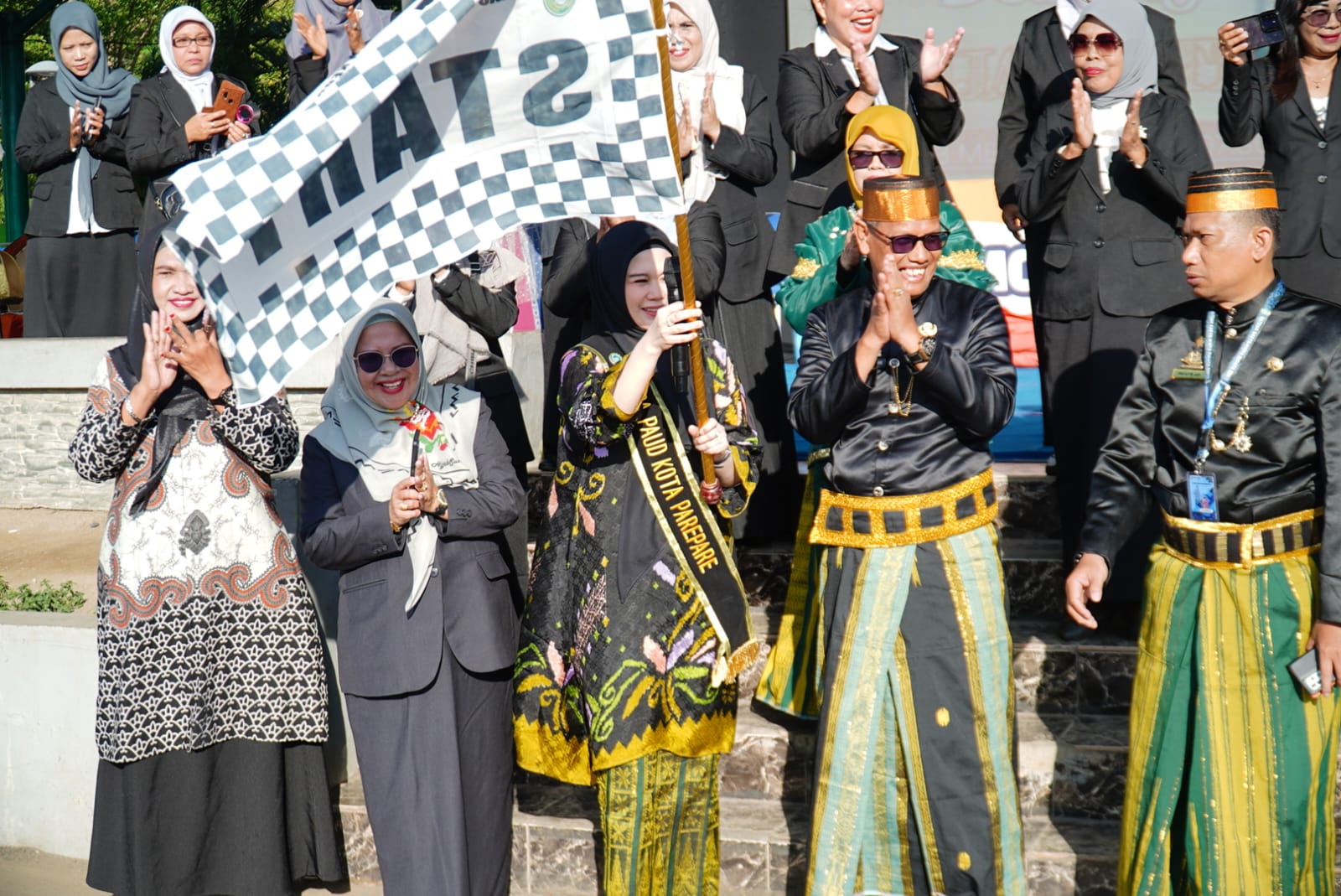 Banggakan Pawai Budaya Anak PAUD dan TK, Bunda PAUD Parepare Tekankan Penting Pengenalan Budaya Sejak Dini 