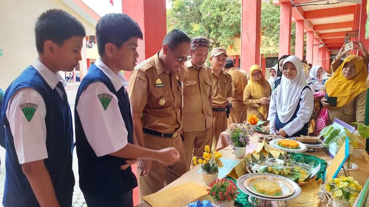 Kreatif, Panen Karya P5 Siswa SMPN 10 Parepare Bertema Kearifan Lokal Membanggakan