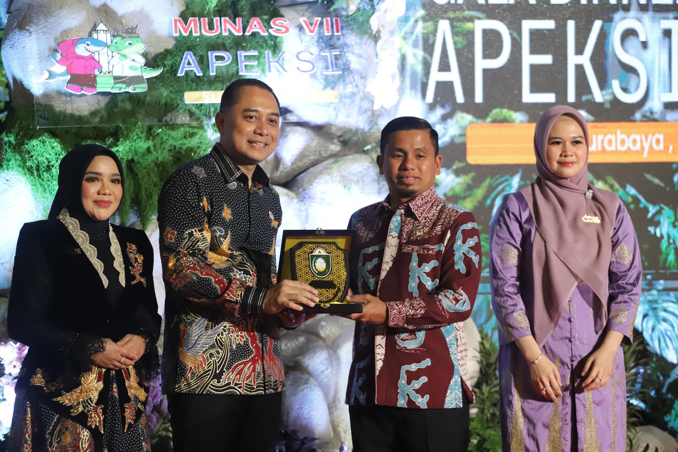 Sinergi Antar Kota, Wali Kota-Wawali Parepare Hadiri Jamuan Gala Dinner APEKSI 2025