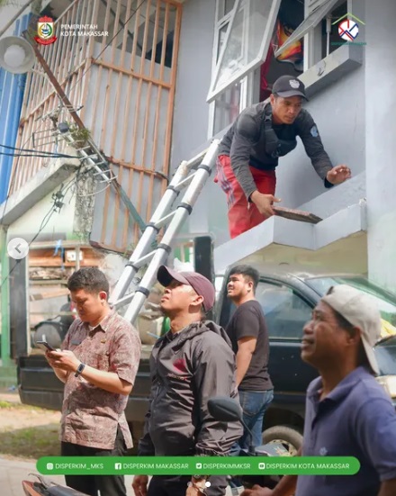 Disperkim Makassar Melalui Satgas Pembersihan Tanaman Liar Lakukan Monitoring di Rusunawa Panambungan