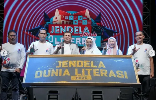 Munafri Ajak Generasi Muda Tingkatkan Minat Baca Lewat Literasi, Agar Siap Bersaing di Masa Depan