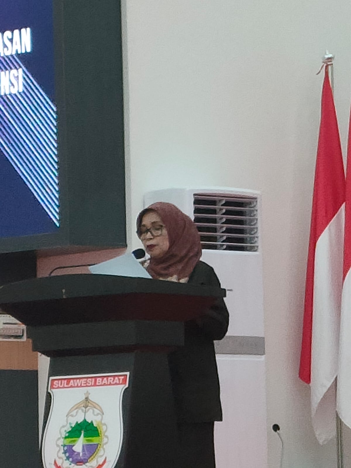 Jumiaty Mahmud Bacakan Pemandangan Umum Fraksi Persatuan Kebangkitan Hati Nurani