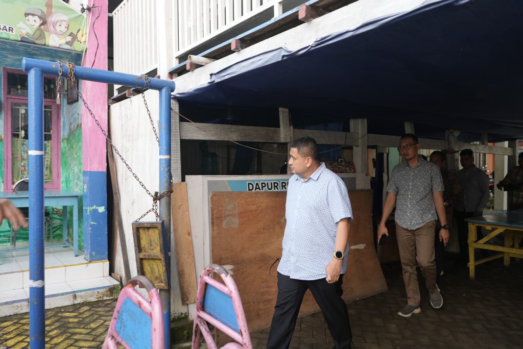 Tinjau Langsung Bangunan di Tallo, Munafri ingin Pastikan Aset Pemkot Terjaga