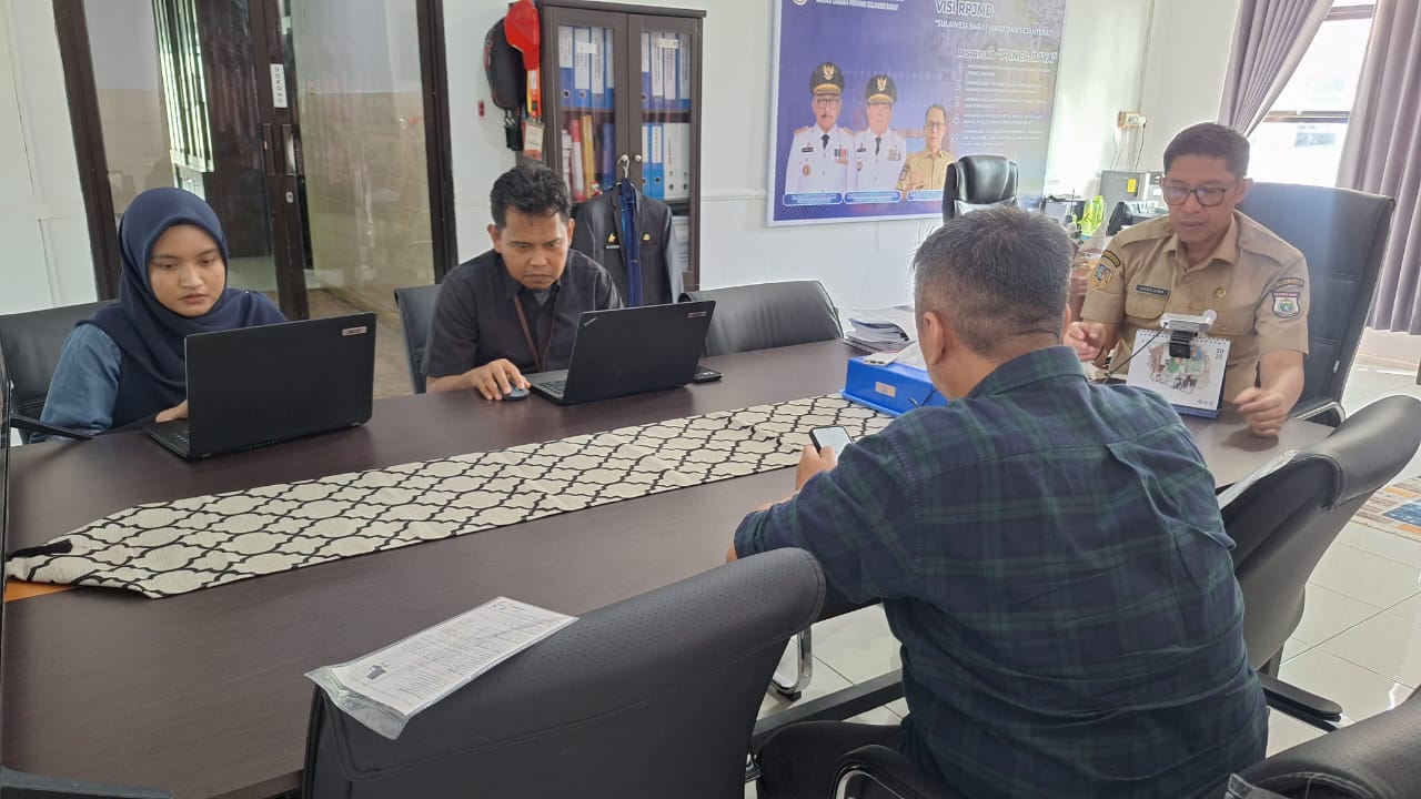 Peluang Investasi Pelabuhan Peti Kemas, Bapperida Sulbar Mulai Kajian Strategis Bersama Kanwil DJPb